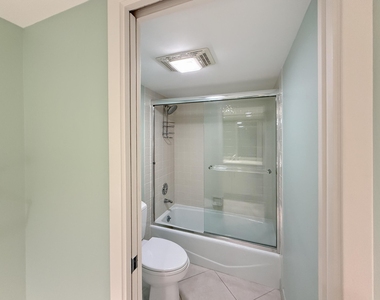 5080 N Ocean Drive - Photo Thumbnail 20