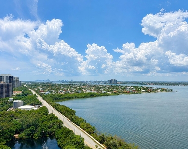 5080 N Ocean Drive - Photo Thumbnail 1