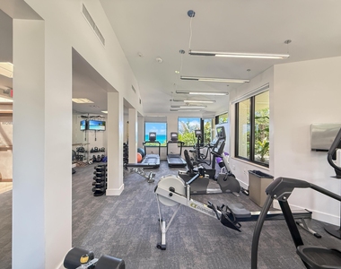 5080 N Ocean Drive - Photo Thumbnail 28