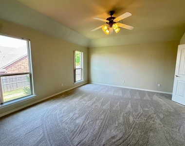 17713 Fruited Plain Lane - Photo Thumbnail 16