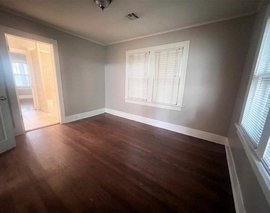 1432 Nw 45th Street - Photo Thumbnail 10