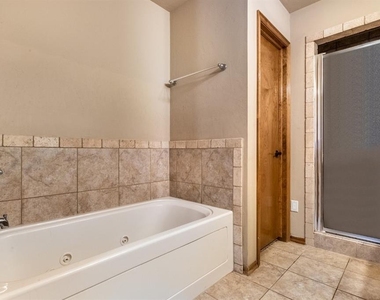 8205 Hillers Road - Photo Thumbnail 14