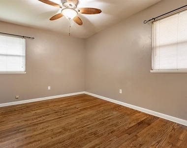 2108 Henderson Drive - Photo Thumbnail 8