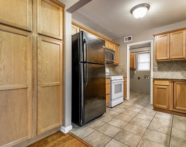 2108 Henderson Drive - Photo Thumbnail 4