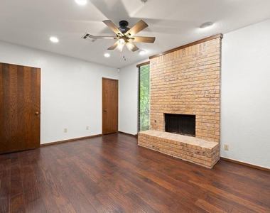 1616 E 19th Street - Photo Thumbnail 14