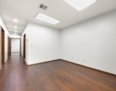 1616 E 19th Street - Photo Thumbnail 6