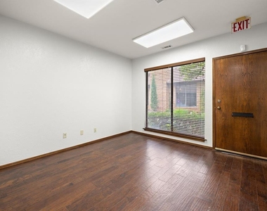 1616 E 19th Street - Photo Thumbnail 4