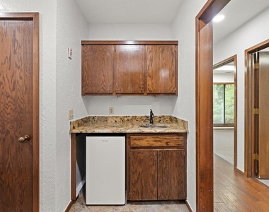 1616 E 19th Street - Photo Thumbnail 16