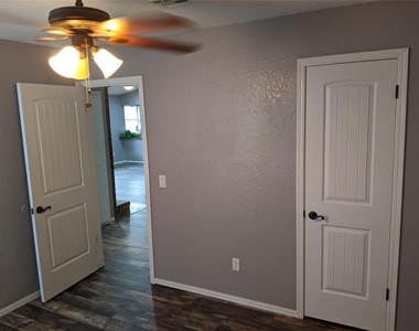 14304 S Brent Drive - Photo Thumbnail 11
