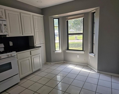 14304 S Brent Drive - Photo Thumbnail 2