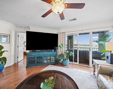 18637 Vineyard Point Lane - Photo Thumbnail 5