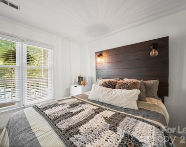 18637 Vineyard Point Lane - Photo Thumbnail 16