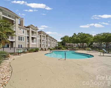 18637 Vineyard Point Lane - Photo Thumbnail 22