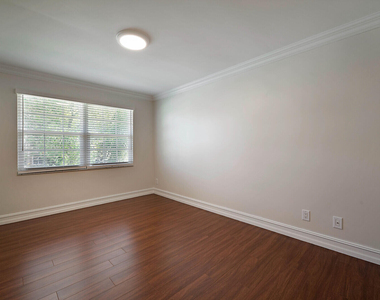 9485 Baritone Court - Photo Thumbnail 35