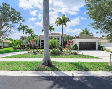 410 Sabal Way - Photo Thumbnail 8