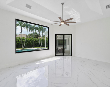 410 Sabal Way - Photo Thumbnail 22