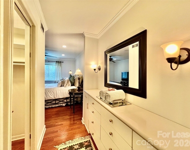 1323 Queens Road - Photo Thumbnail 16