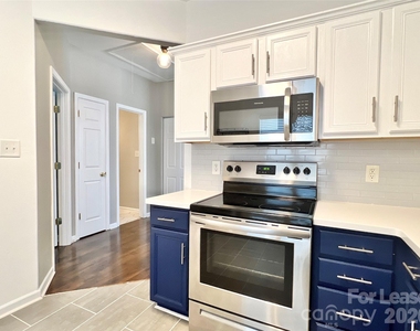 119 Ross Moore Avenue - Photo Thumbnail 9