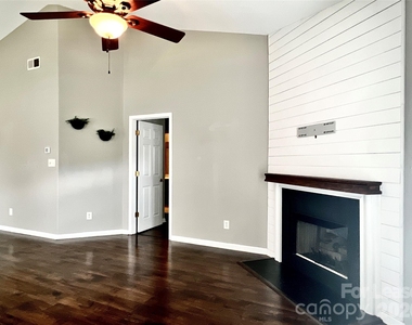 119 Ross Moore Avenue - Photo Thumbnail 3