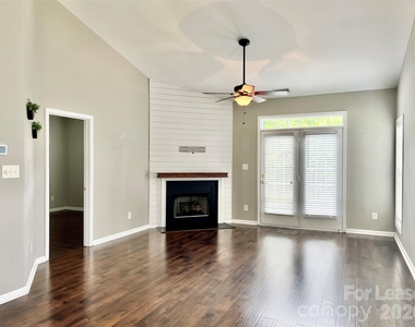 119 Ross Moore Avenue - Photo Thumbnail 2