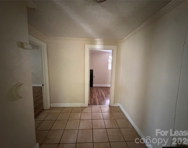 325 Chambers Street - Photo Thumbnail 6