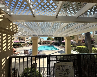 2444 Paseo Circulo - Photo Thumbnail 1
