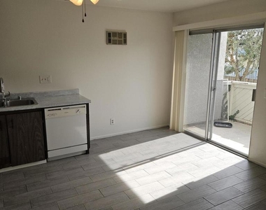 271 N Ventura Road - Photo Thumbnail 5