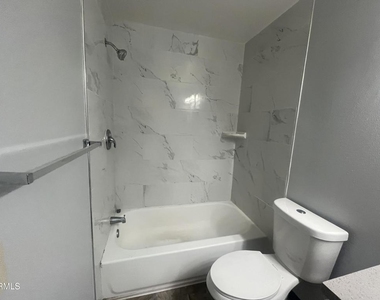 951 Warwick Avenue - Photo Thumbnail 2