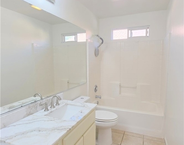 324 Lydia Lane - Photo Thumbnail 17