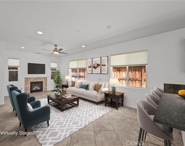 819 Mitchell - Photo Thumbnail 4