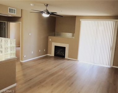 24909 Madison - Photo Thumbnail 6