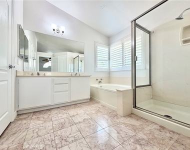 507 Lassa Way - Photo Thumbnail 26