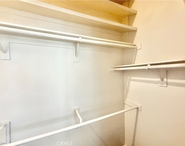 507 Lassa Way - Photo Thumbnail 28