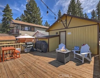 325 W Fairway Boulevard - Photo Thumbnail 1