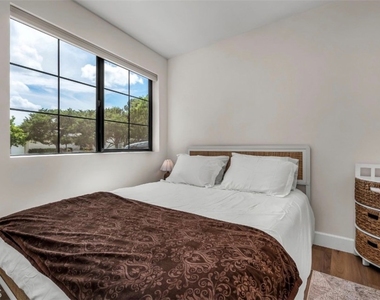 24405 Lemay - Photo Thumbnail 5