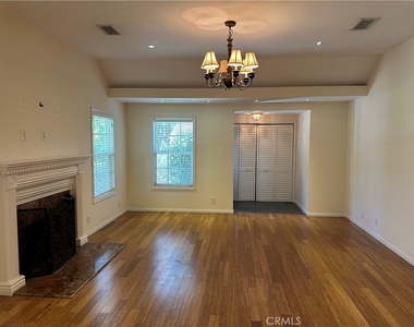 5322 Don Pio Drive - Photo Thumbnail 6
