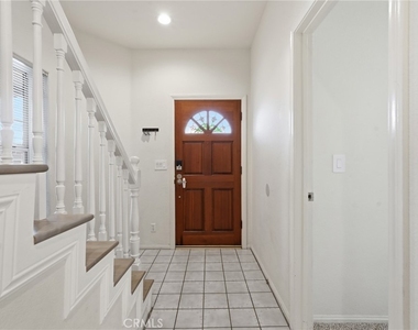 2605 Mathews Avenue - Photo Thumbnail 25