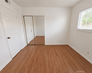 2640 Batson #a - Photo Thumbnail 8