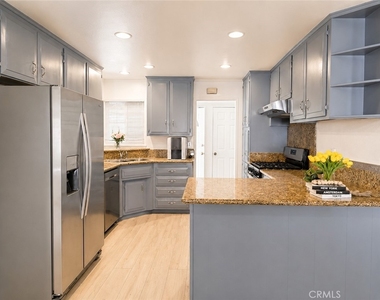 2640 Batson #a - Photo Thumbnail 1