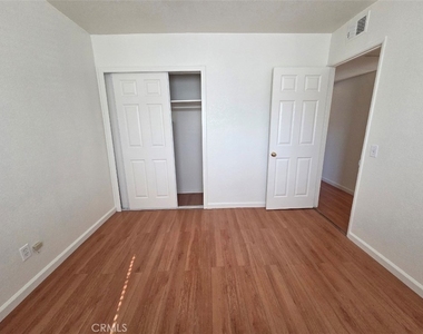 2640 Batson #a - Photo Thumbnail 7