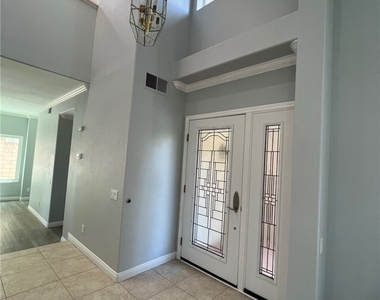 543 S Eveningsong Lane - Photo Thumbnail 12