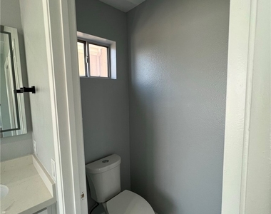 543 S Eveningsong Lane - Photo Thumbnail 15