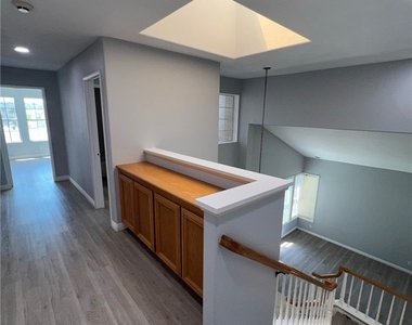 543 S Eveningsong Lane - Photo Thumbnail 30