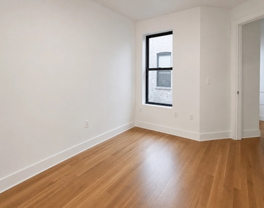 252 Schenectady Avenue - Photo Thumbnail 3