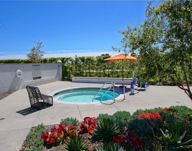 1645 W Hornet Drive - Photo Thumbnail 33