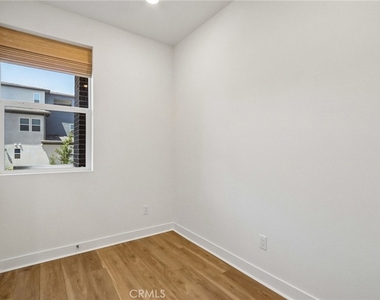 275 Sash - Photo Thumbnail 21