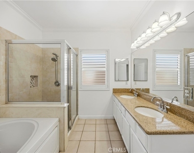 19115 Breckelle - Photo Thumbnail 17