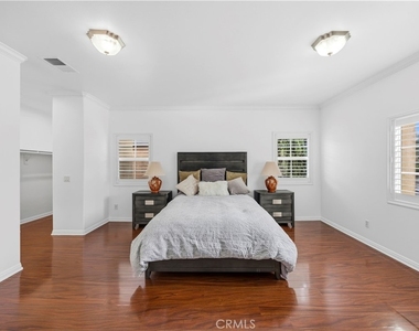 19115 Breckelle - Photo Thumbnail 14