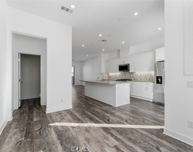 1415 West Cara Drive - Photo Thumbnail 14