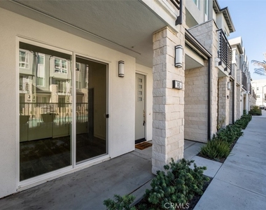 1415 West Cara Drive - Photo Thumbnail 4